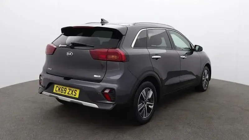 Gebraucht Kia Niro 139 PS (102 kW) 2019 Grau SUV