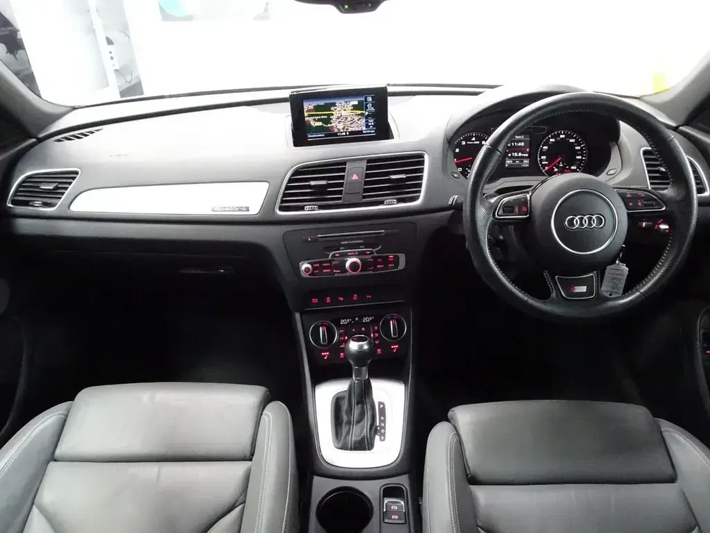 Used Audi Q3 S-line plus 180 HP (132 kW) 2015 Silver SUV