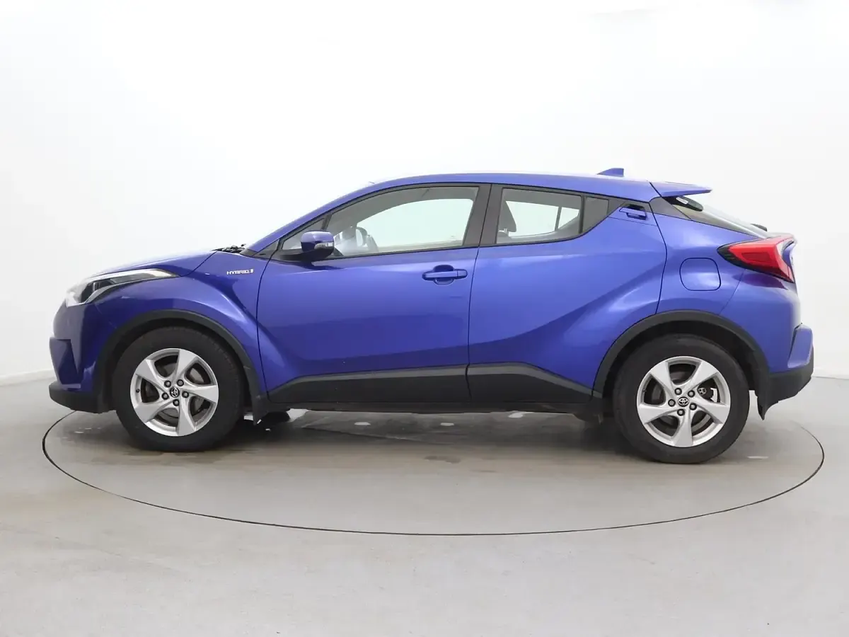 Used Toyota C-HR 2019 Blue SUV