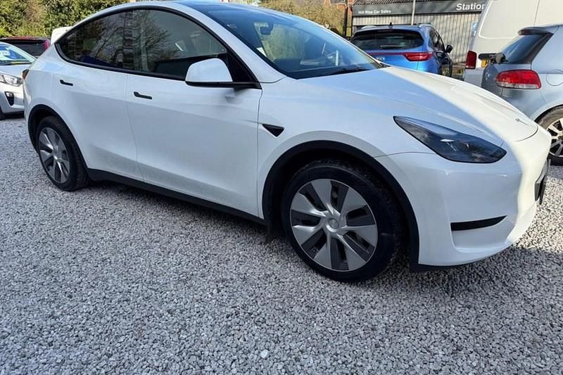 Used Tesla Model Y RWD 11 kW (15 HP) 2023 SUV