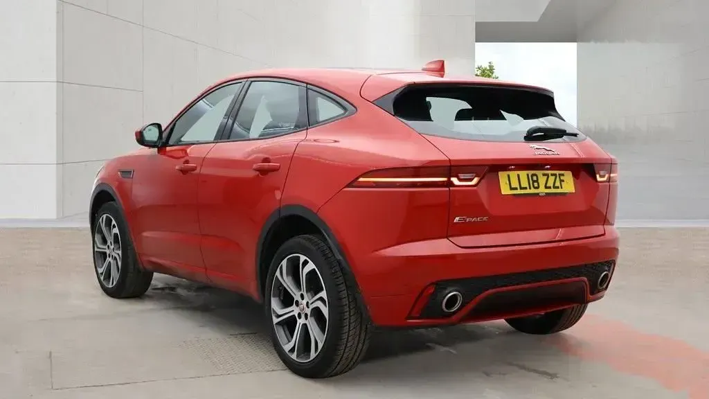 Used Jaguar E-Pace First Edition 180 HP (132 kW) 2018 Red SUV