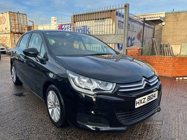 Black Used 2015 Citroën C4 Feel Hatchback | £3,250 (Fair price) - Image 1/4