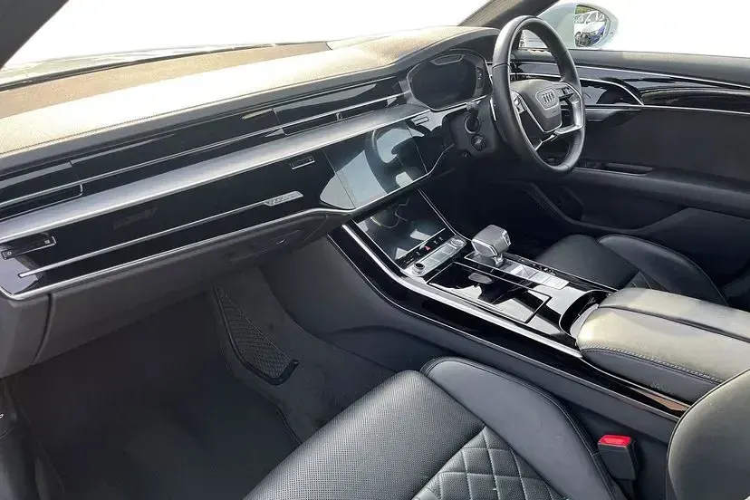 Used Audi A8 Black Edition 282 HP (207 kW) 2020 White Sedan
