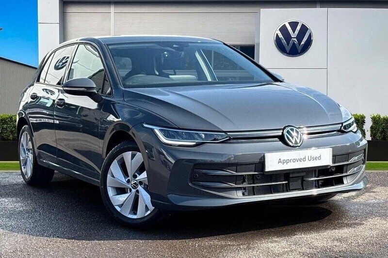 Grey New 2024 VW Golf VIII Match Hatchback | £21,989 (Good price) - Image 1/4