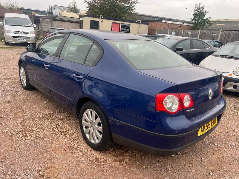 Usado VW Passat S 2005 Azul Sedan