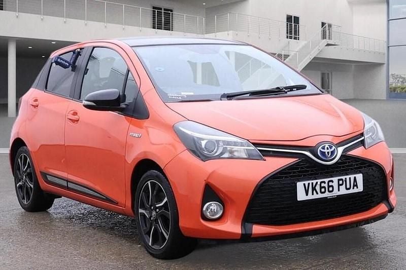 Used 2016 Toyota Yaris Hybrid Edition | £9,490 (Fair price) - Image 1/1