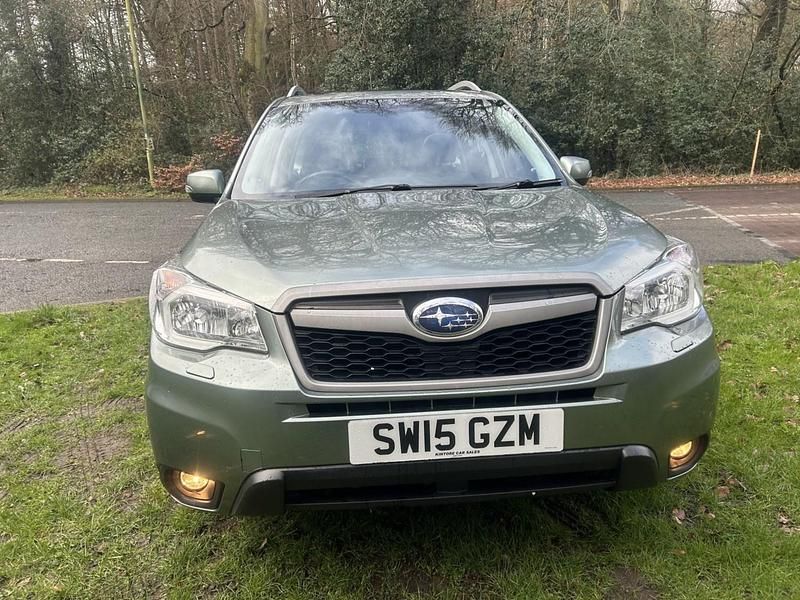 Usado Subaru Forester Premium 2015 Verde SUV