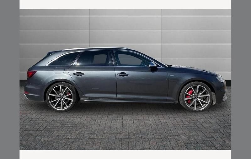 Used Audi S4 Comfort 354 HP (260 kW) 2018 Grey Estate