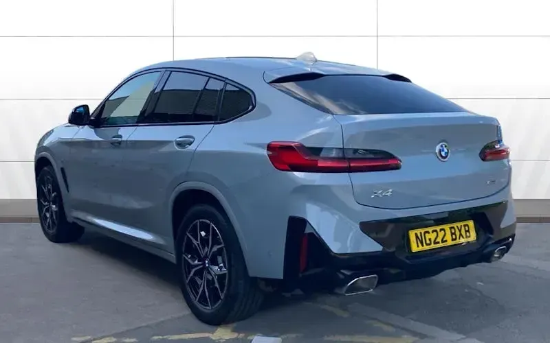 Used BMW X4 M Sport 190 HP (139 kW) 2025 SUV
