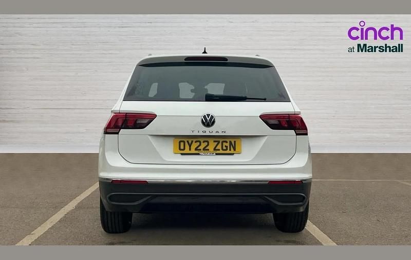 Used VW Tiguan Active 147 HP (108 kW) 2022 White SUV