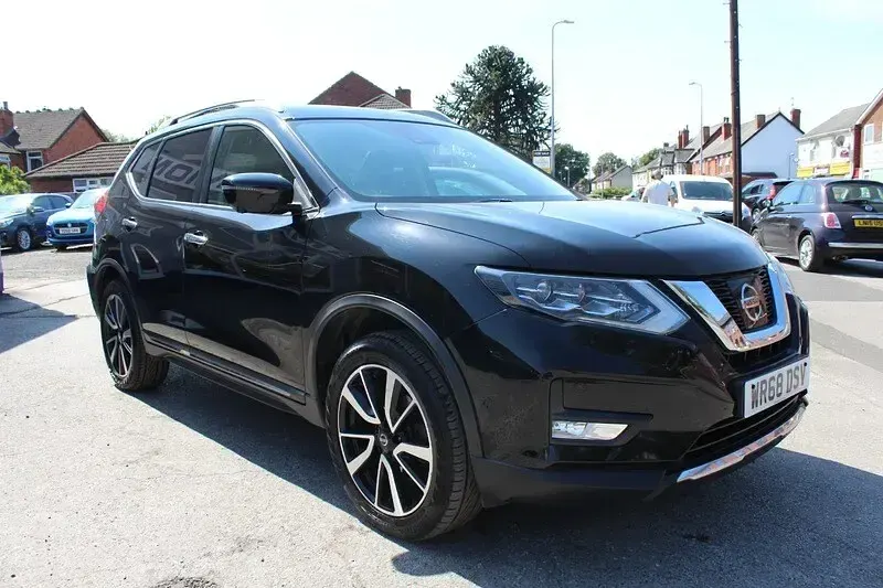 Used Nissan X-Trail Tekna 130 HP (95 kW) 2018 Black SUV