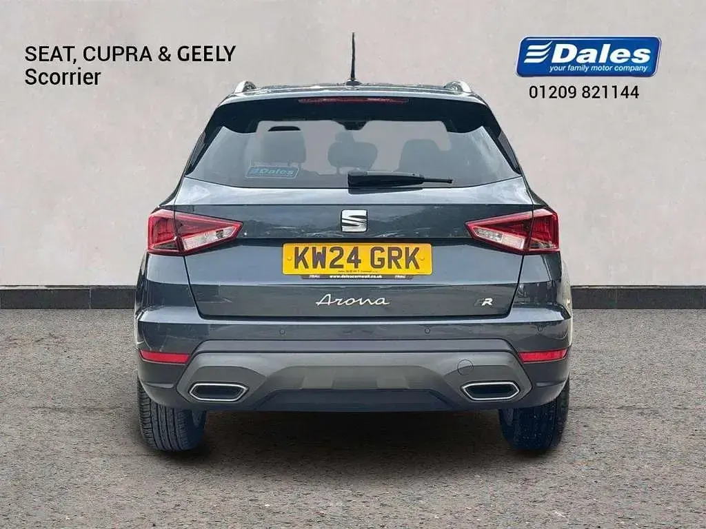 Used Seat Arona FR 113 HP (83 kW) 2024 Grey SUV
