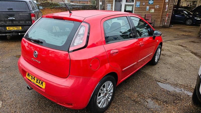 Used Fiat Punto Easy 2014 Red Hatchback