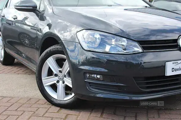 Used VW Golf VII Edition 110 HP (80 kW) 2016 Grey Hatchback