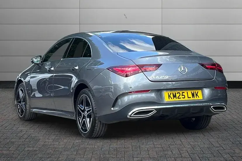 Used Mercedes E250 Executive 215 HP (158 kW) 2025 Grey Coupe
