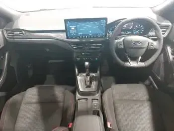 Used Ford Focus ST-Line 125 HP (91 kW) 2023 White Hatchback