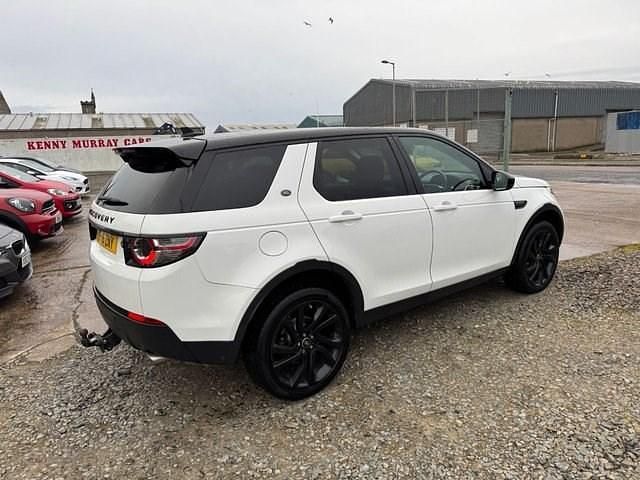 Used Land Rover Discovery Sport HSE 180 HP (132 kW) 2016 SUV