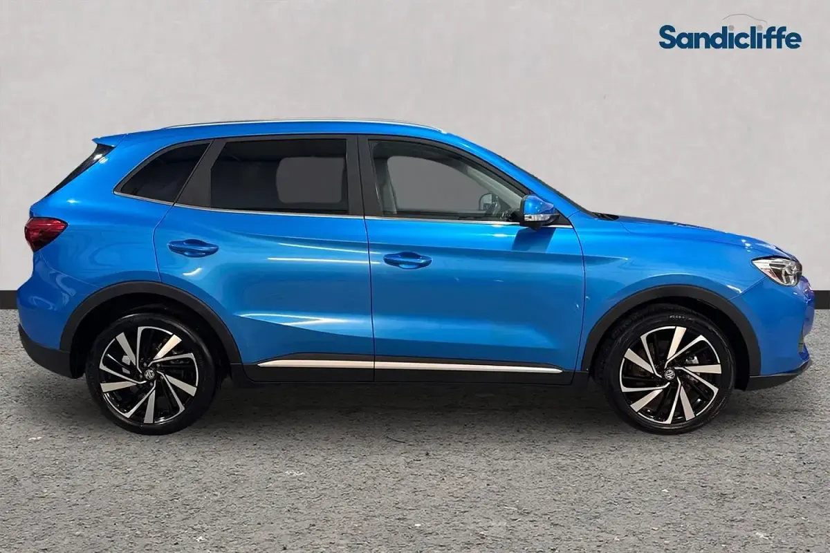 Używany MG ZS Trophy 196 KM (144 kW) 2024 Niebieski SUV