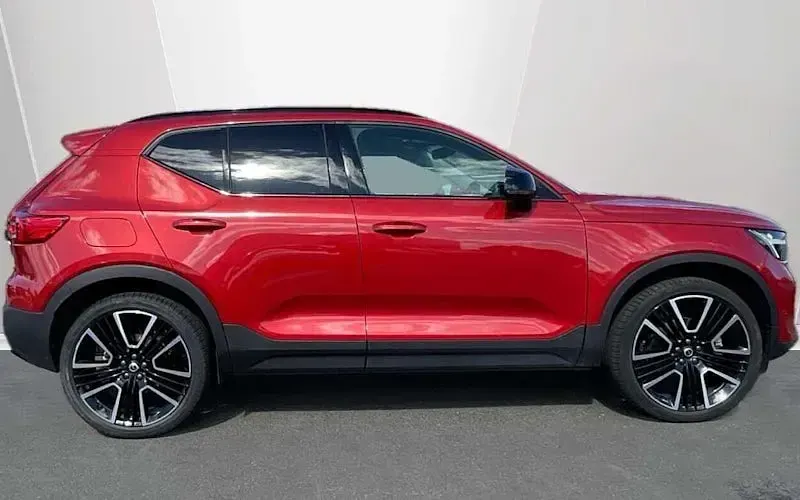 Used Volvo XC40 Ultra 197 HP (144 kW) 2026 SUV