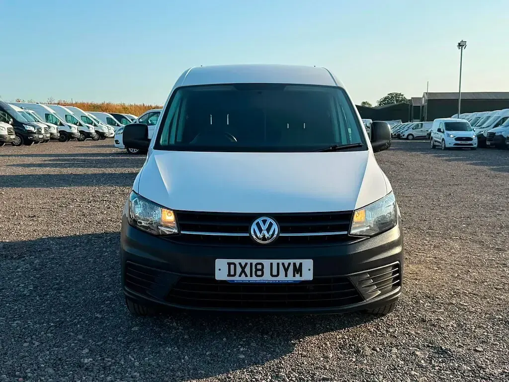 Used VW Caddy Startline 102 HP (75 kW) 2018 White MPV