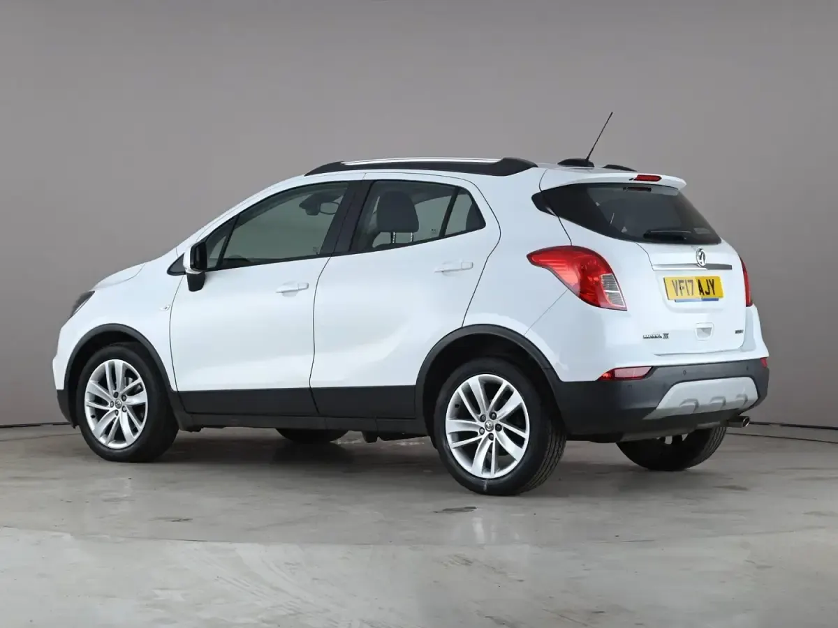 Second-hand Vauxhall Mokka X Design Edition 2017 Alb SUV