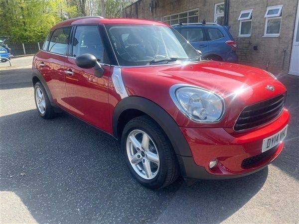 Red Used 2014 Mini One Countryman SUV | £7,295 (Fair price) - Image 1/1