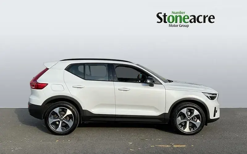 Used Volvo XC40 Plus 163 HP (119 kW) 2026 SUV