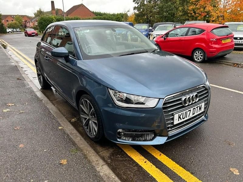 Used Audi A1 Sport 125 HP (91 kW) 2017 Blue Hatchback