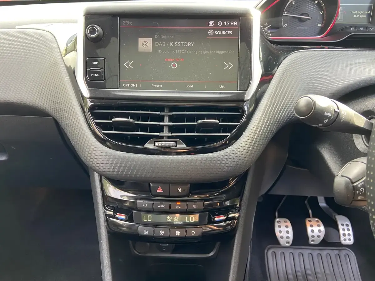 Used Peugeot 2008 GT-line 2017 Red SUV