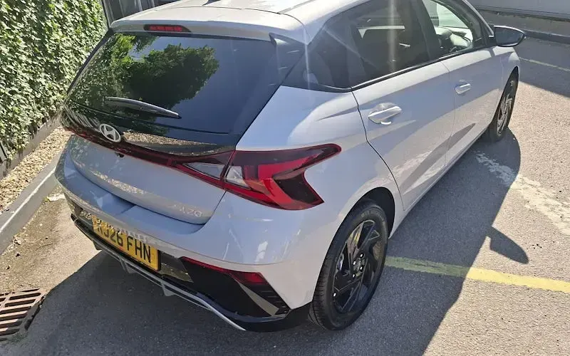 Used Hyundai i20 Blackline 90 HP (66 kW) 2026 Lumen grey Hatchback
