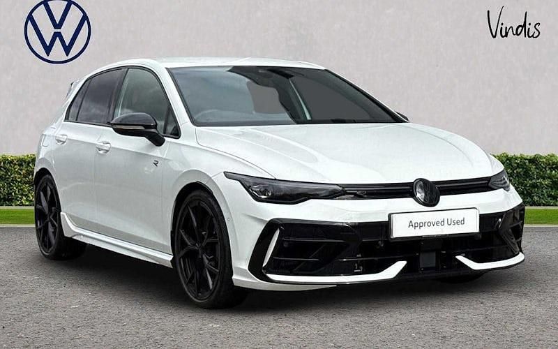 White Used 2025 VW Golf VIII Black Edition Hatchback | £40,102 (A bit pricey) - Image 1/4