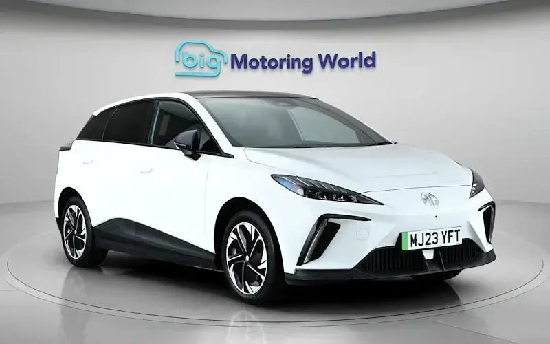 Used MG MG4 EV Trophy 150 kW (204 HP) 2025 Hatchback