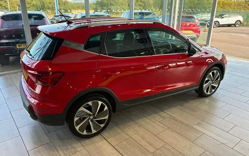 Used Seat Arona FR Sport 150 HP (110 kW) 2024 Red SUV