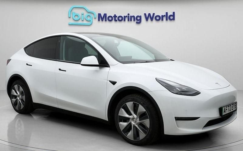 Used 2025 Tesla Model Y Long Range AWD SUV | £25,800 (Super price) - Image 1/4