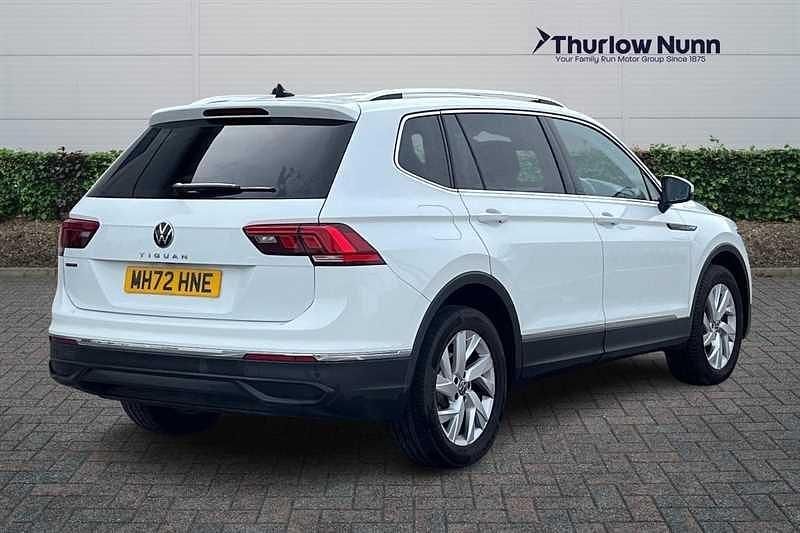 Used VW Tiguan Life 150 HP (110 kW) 2023 White SUV