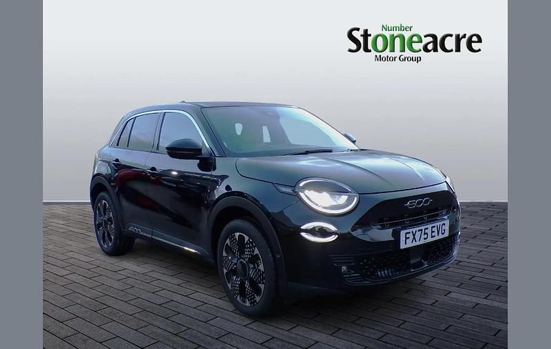 New Fiat 600 La Prima 99 HP (72 kW) 2025 Black SUV