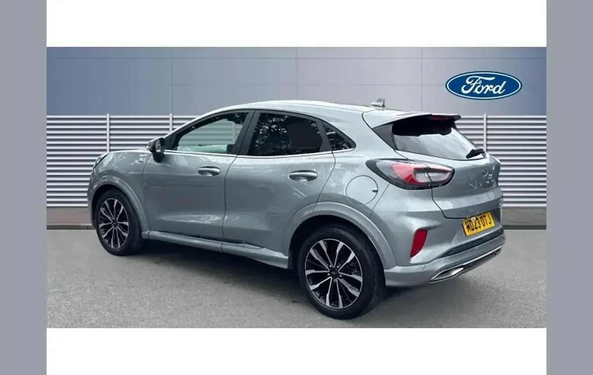 Used Ford Puma ST-Line 153 HP (112 kW) 2023 Silver SUV