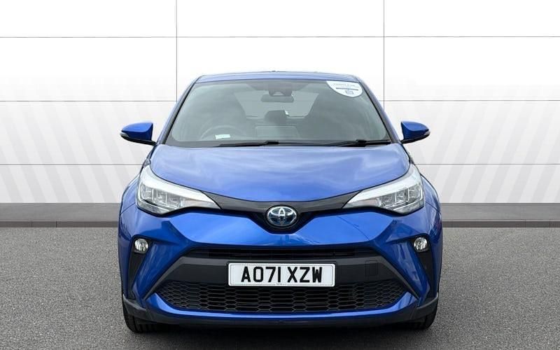 Używany Toyota C-HR 122 KM (89 kW) 2023 SUV