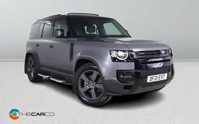 Used Land Rover Defender HSE 300 HP (220 kW) 2021 SUV