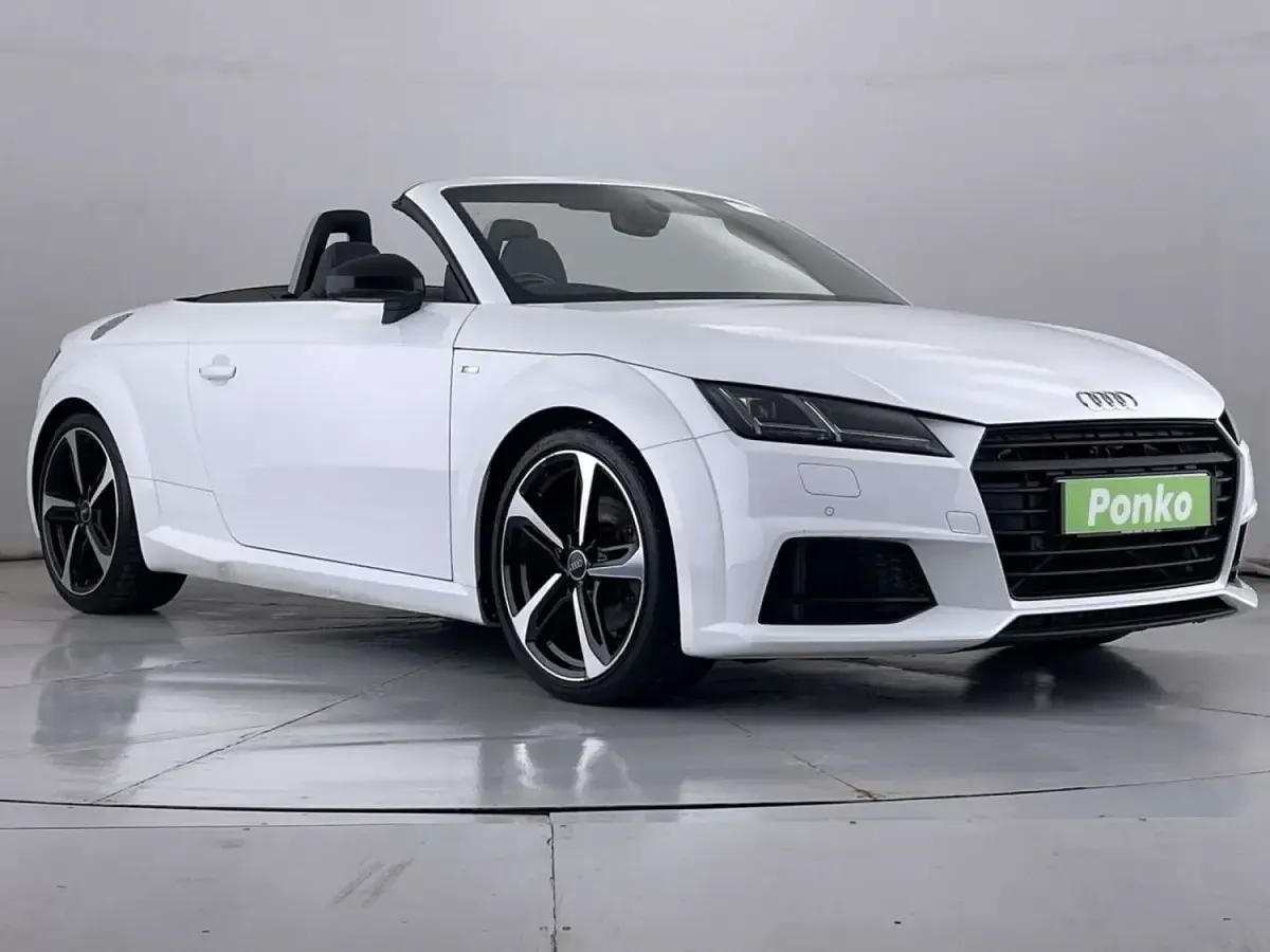 Begagnad Audi TT Black Edition 2017 Vit Sportkupé