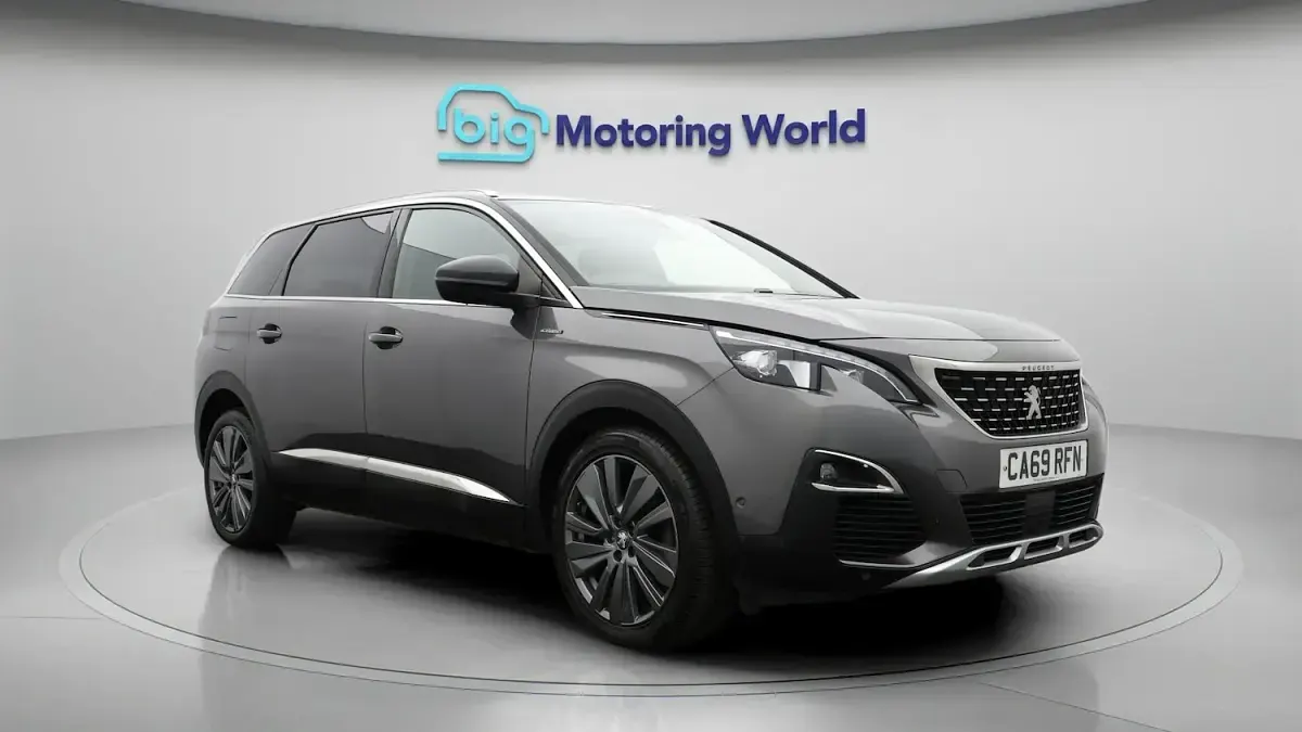 Używany Peugeot 5008 Premium 131 KM (96 kW) 2019 SUV