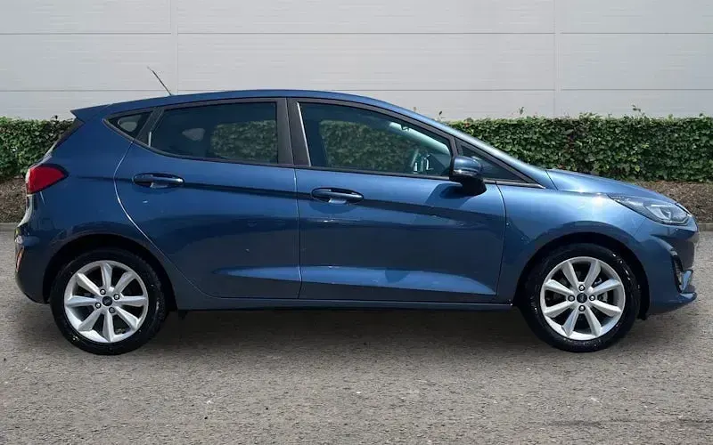 Used Ford Fiesta Trend 101 HP (74 kW) 2022 Blue Hatchback