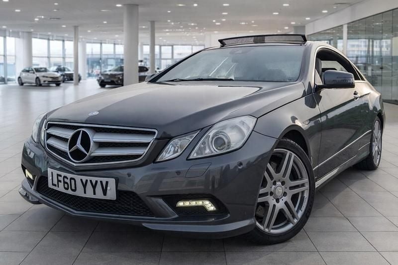 Used Mercedes E500 2010 Grey Coupe