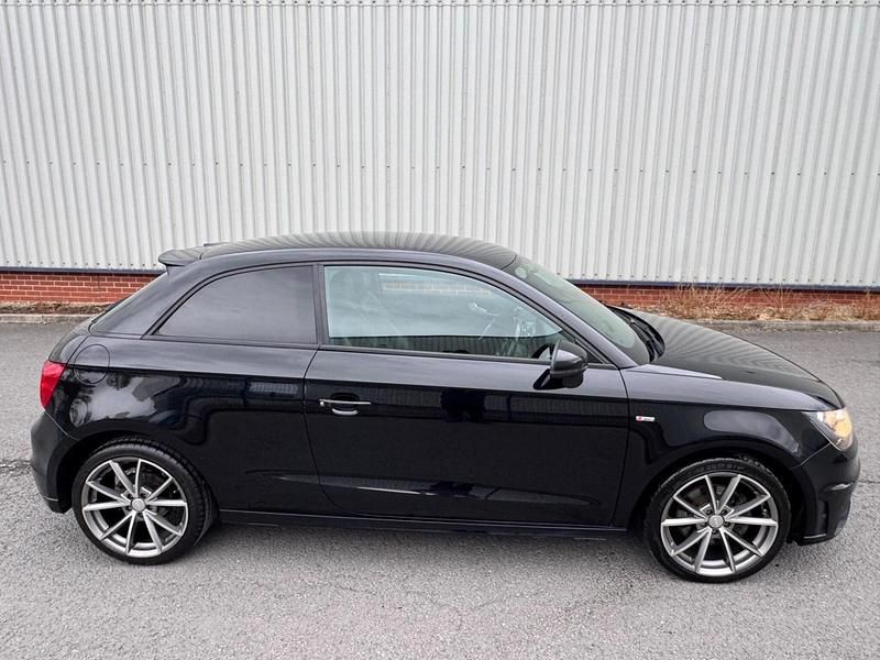 Used Audi A1 S-Line 122 HP (89 kW) 2014 Black Hatchback