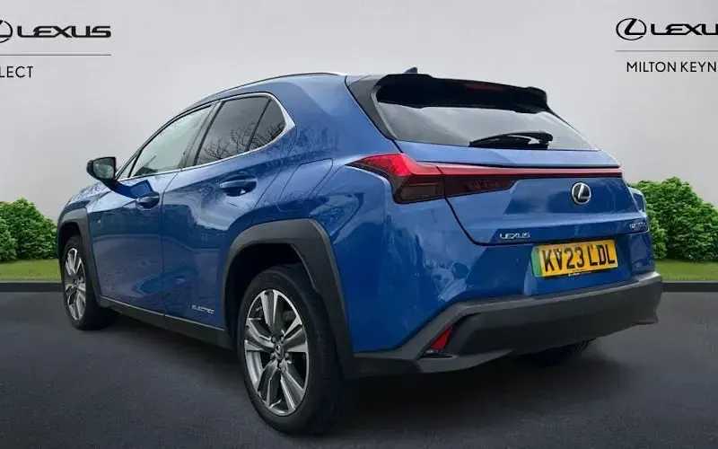 Used Lexus UX 150 kW (204 HP) 2022 SUV