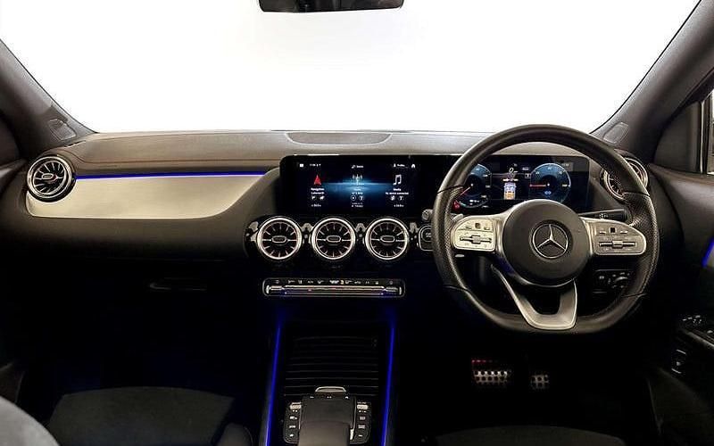 Used Mercedes EQA250 AMG Line Premium 139 kW (190 HP) 2021 Black SUV