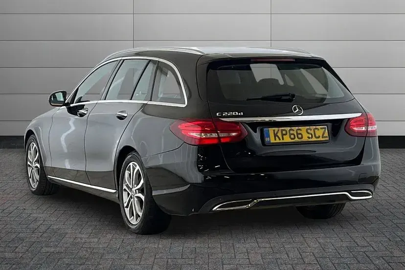 Used Mercedes C220 Premium Plus 168 HP (123 kW) 2017 Obsidian black Estate