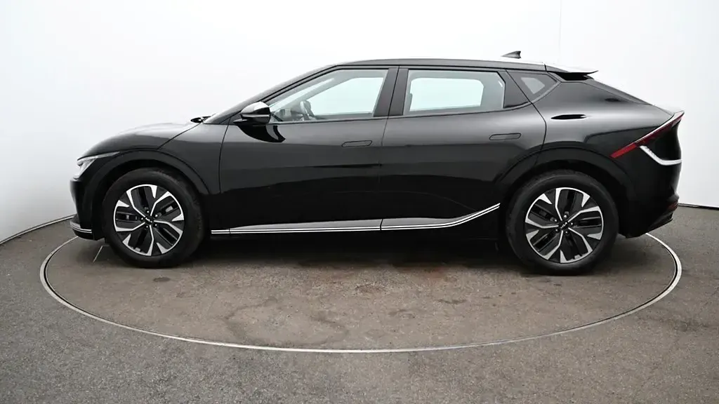 Usado Kia EV6 Air 165 kW (225 HP) 2023 SUV