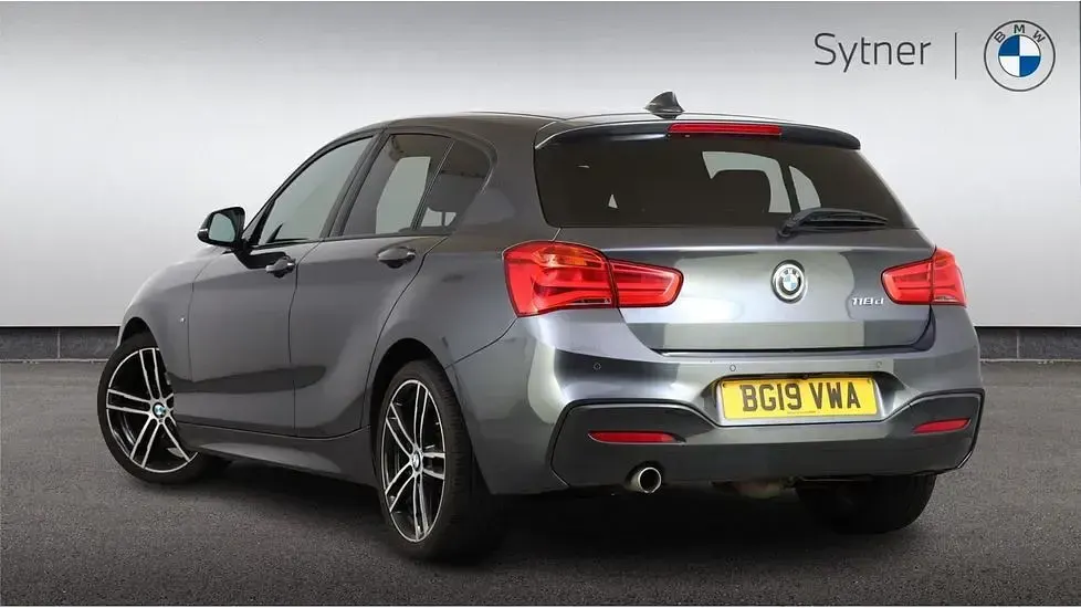 Used BMW 118 M Sport 148 HP (108 kW) 2019 Grey Hatchback