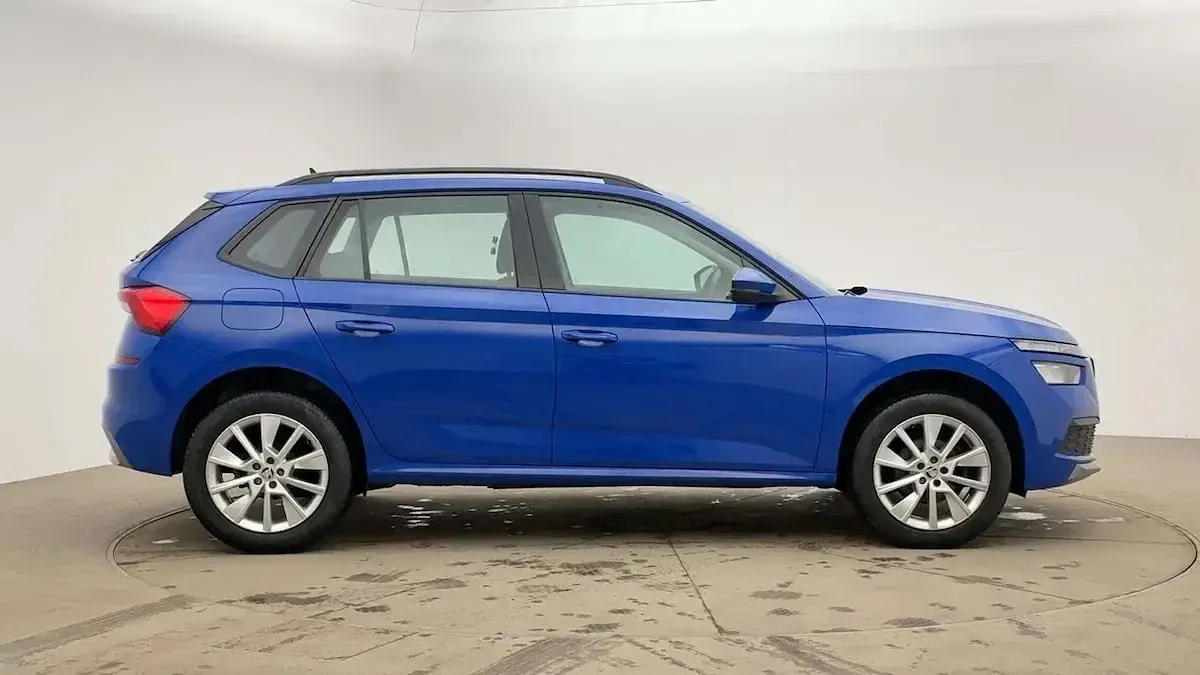 Used Skoda 110 R SE 81 HP (59 kW) 2022 Energy blue Estate